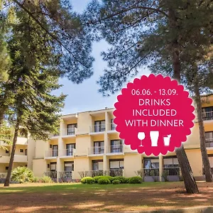 3* Prázdninový areál Plava Laguna